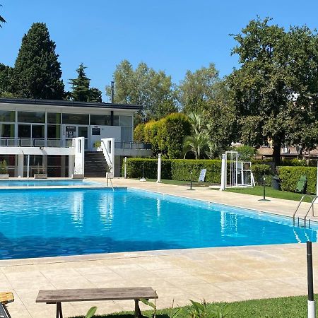 Apartamento En Country Pilar Piscina Parrilla Propia Hasta 4 Personas 외부 사진