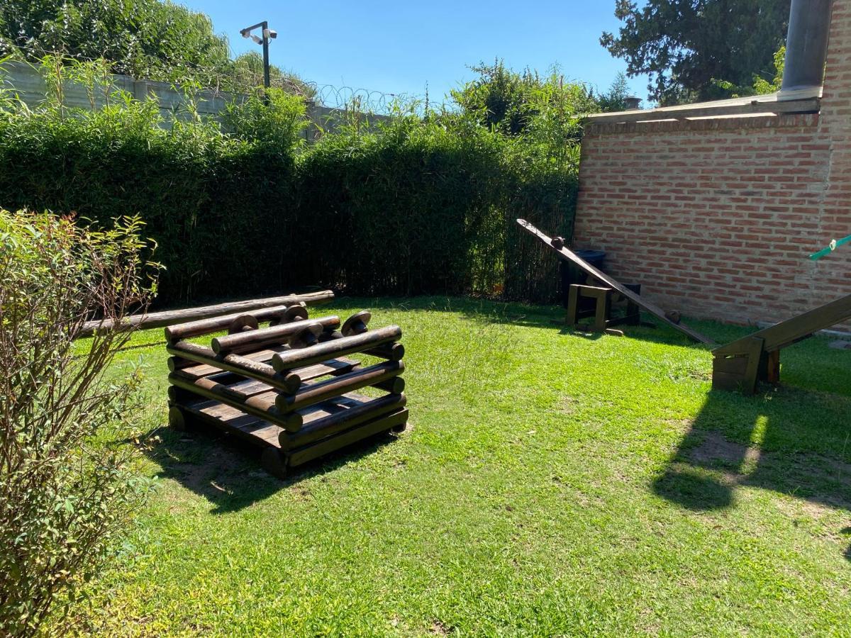 Apartamento En Country Pilar Piscina Parrilla Propia Hasta 4 Personas 외부 사진